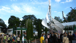 Sculptural fabric structure