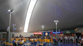 Fully insulated tensile fabric roof