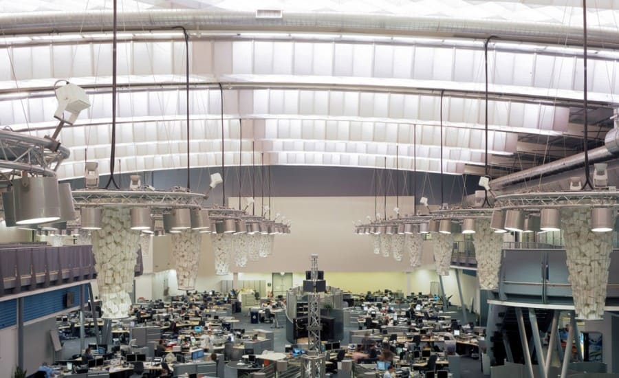 Sculptural light diffusers at call centre