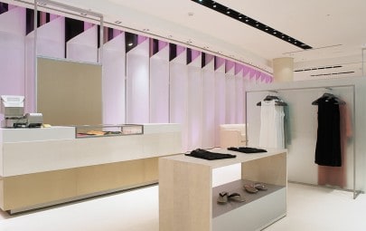 Fabric screens with dynamic coloured lighting