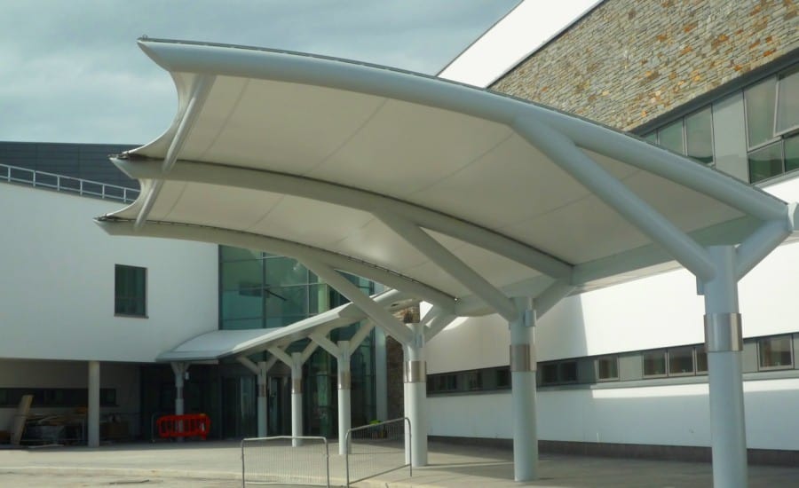 Tensile fabric canopies at hospital site