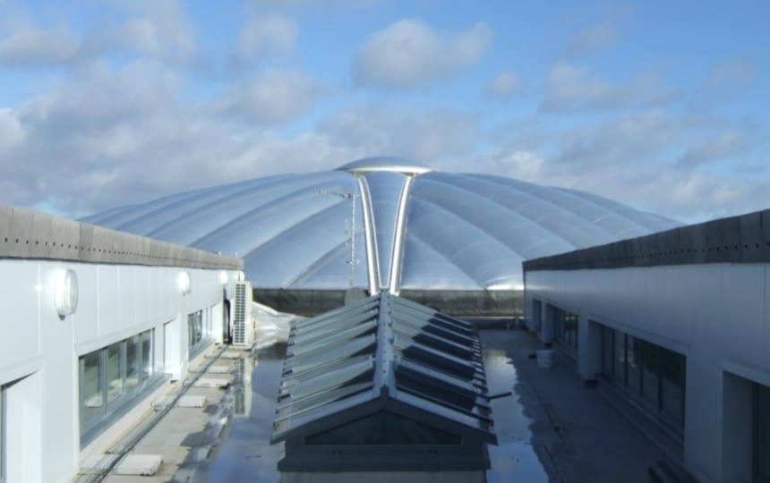 ETFE roof over school courtyard