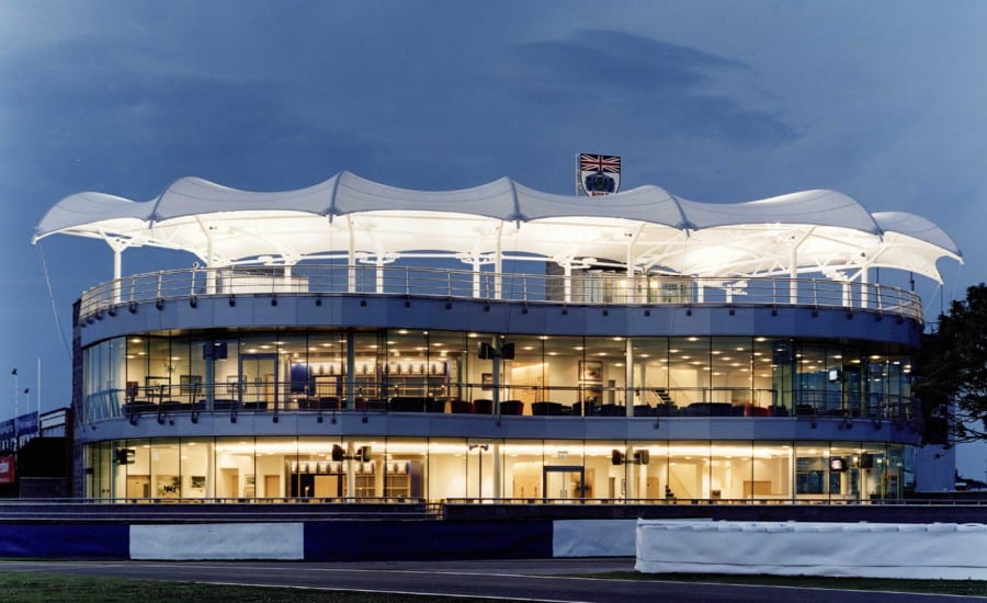 Canopy over roof terrace of BRDC